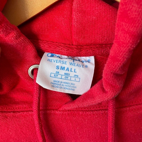 Red Champion Reverse Weave Hoodie - Picture 4 of 5